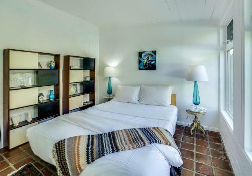 Hacienda Salida-pool-ht-2br/1.5b