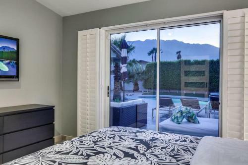 Sun Palace-mt Vw-pool-4br/2ba
