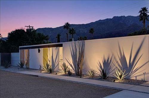 Moondog House-mt Vw-3br/2ba