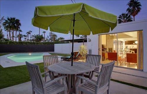 Moondog House-mt Vw-3br/2ba