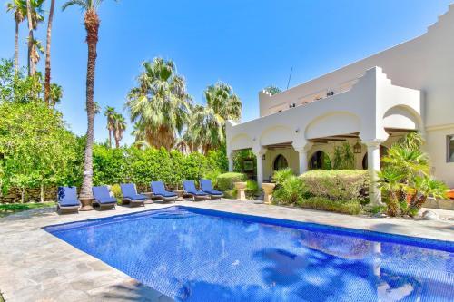 Hidden Palms