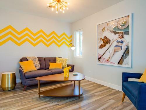 Lemon Twist - 4 Bedroom