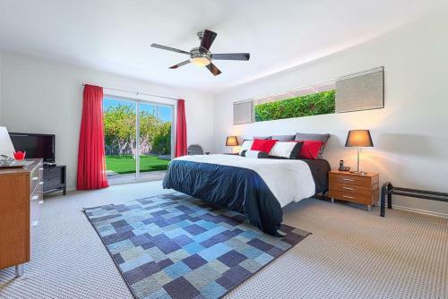 Palm Sprgs Mod Vil-pool-3br/2.5b