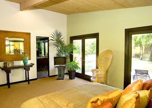 Zen Inspired Sanctuary - 2 Bedroom