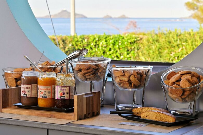 Hotel R�sidence Les Calanques