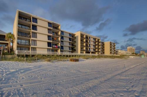 Gulf Gate 402
