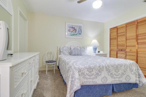 Gulf Highland 117 W. Leslie Lane