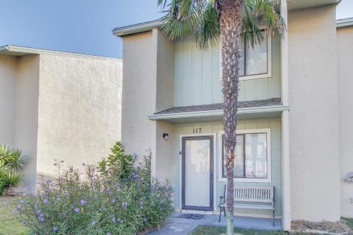 Gulf Highland 117 W. Leslie Lane