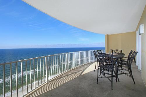 Apartamento Twin Palms 1904 - 958178 Condo
