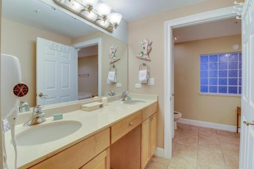 Boardwalk Penthouse & Studio (#2212)
