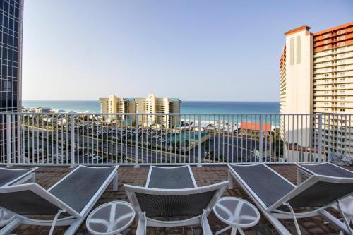1118 Laketown Wharf