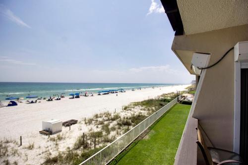 Gulf Gate Unit #212