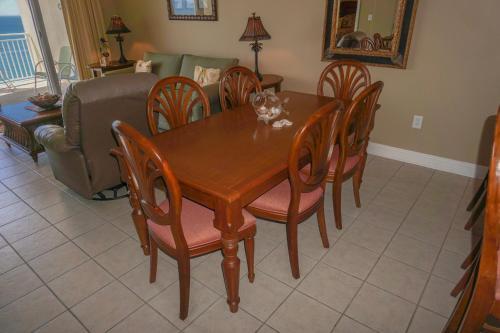Apartamento Emerald Beach 1725 Condo