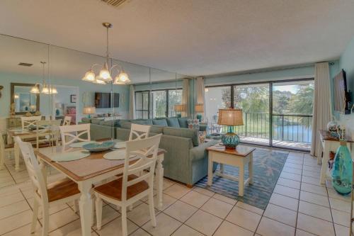 Edgewater Golf Villa #1509