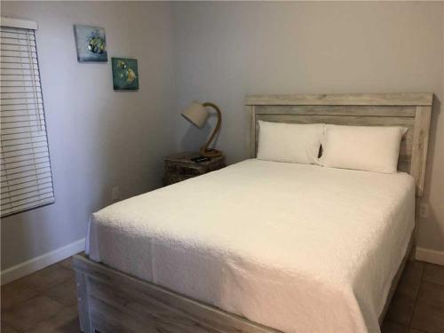 Apartamento 1828 Beach Condo
