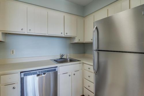 Endless Summer Condos