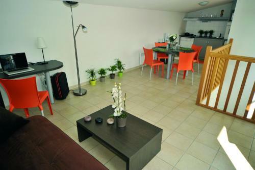 Hotel Park & Suites Confort Grenoble - Meylan