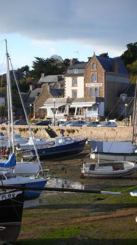 Hotel H�tel Des Rochers