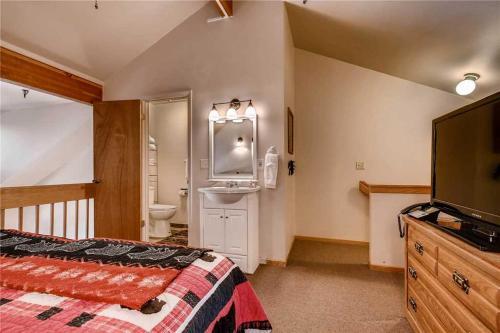 Apartamento Powder Pointe 303b