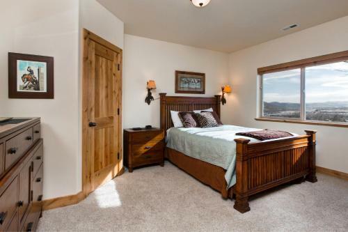 Log Cabin In Park City