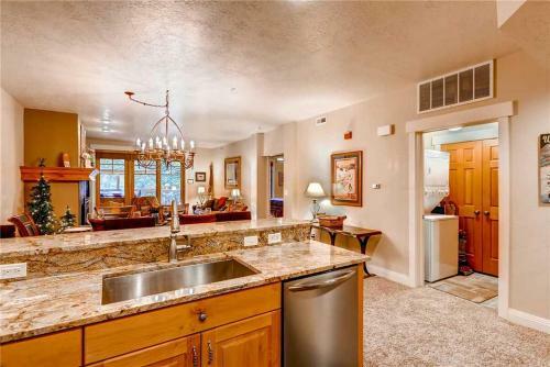 Apartamento Town Pointe A102