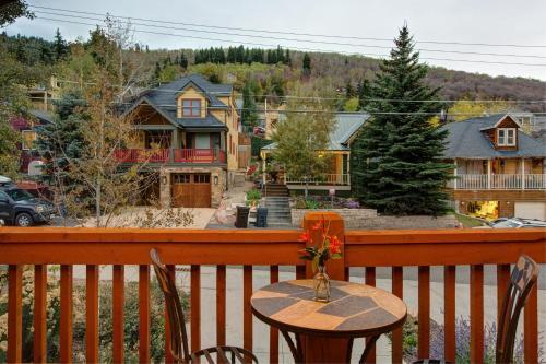 Abode At Quit 'n Time
