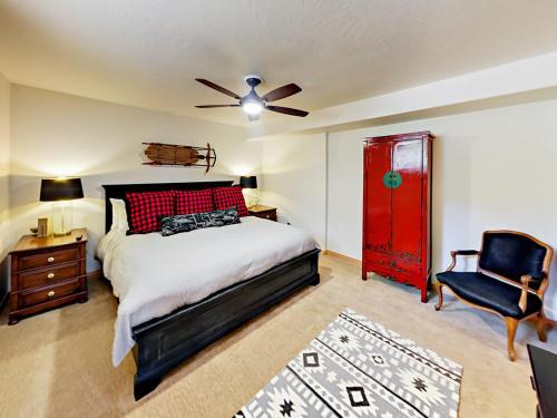 1132 Stonebridge Circle Townhouse