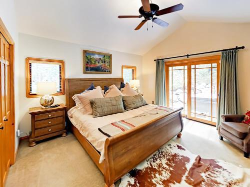 1132 Stonebridge Circle Townhouse