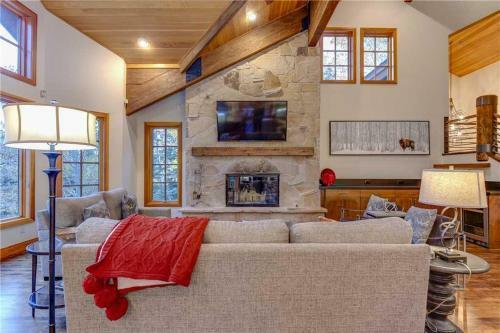 Bellevue 19 (private Home)