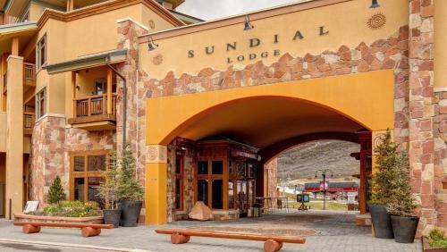 Sundial Apartment B217