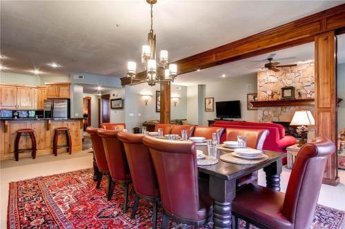 Apartamento Town Pointe B304