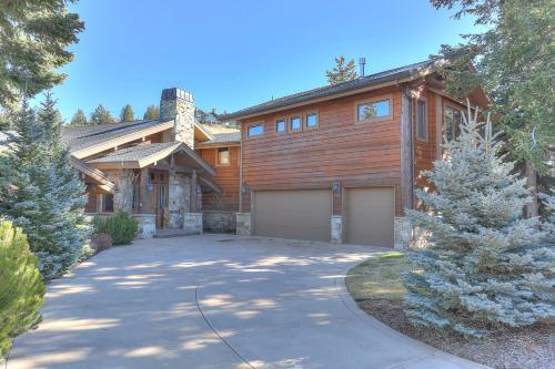 Deer Valley Silver Lake Knoll Mansion Home