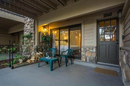 Aspen Wood Retreat