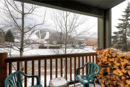 Apartamento Powder Pointe 201b