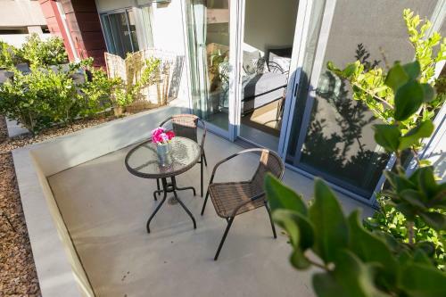 Apartamento Pasadena Walk To Convention Center