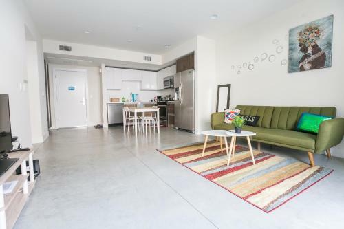 Apartamento Pasadena Walk To Convention Center