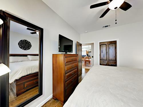434 Vine Street House
