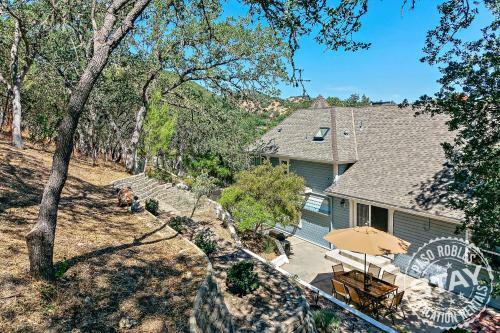 Oaktop Terrace 80