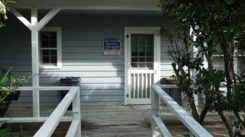 Wooden Shoe Home