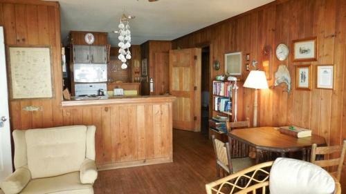 Wooden Shoe Home