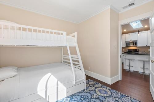 Apartment In Petaluma #140855