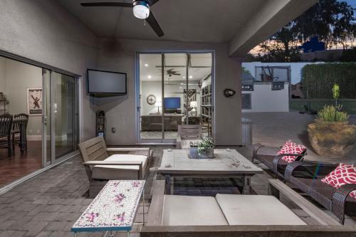 Thunderbird Estate