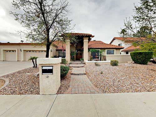 13810 N 50th St Home
