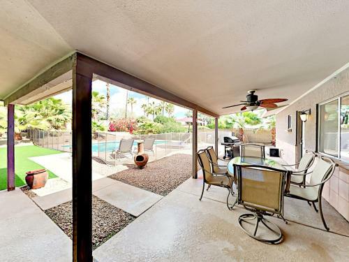 5630 E Waltann Lane Home