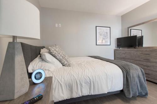 Warm Contemporary