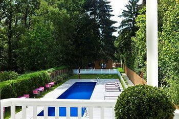 Hotel H�tel Les Pl�iades