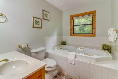 Friendly Bear Cabin