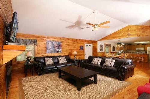 Holly Grove (#1) - Three Bedroom