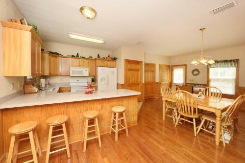 Apple Blossom (#10) - Two Bedroom