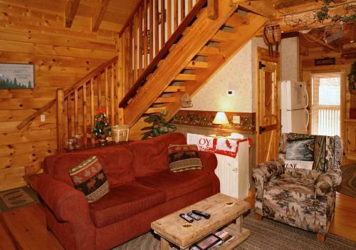 Romantic Hideaway #126 - One Bedroom Cabin